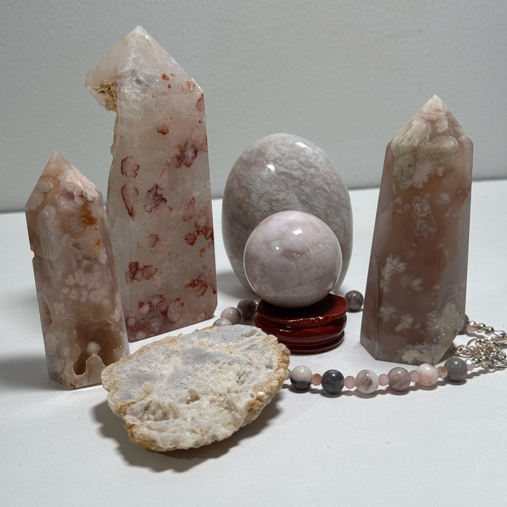 White 🤍  - 1lb Crystal Bundle